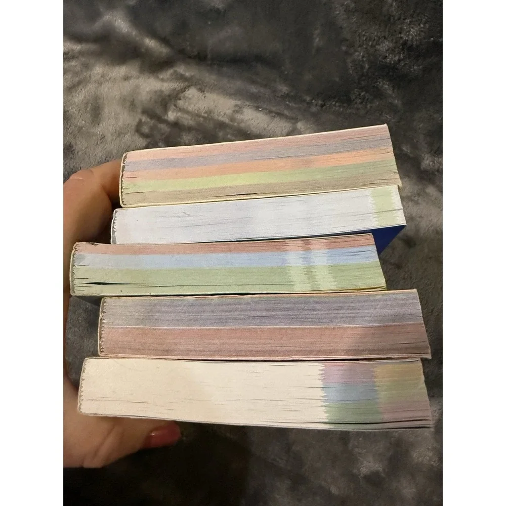 Lot Of 5 Pokémon‎ Pocket Comics books